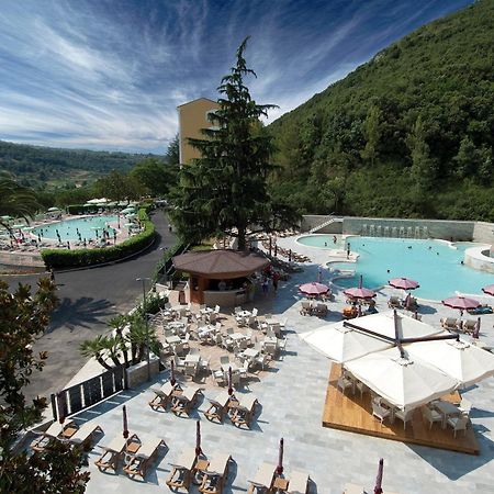 Complesso Termale Vescine Hotel Castelforte Exterior photo